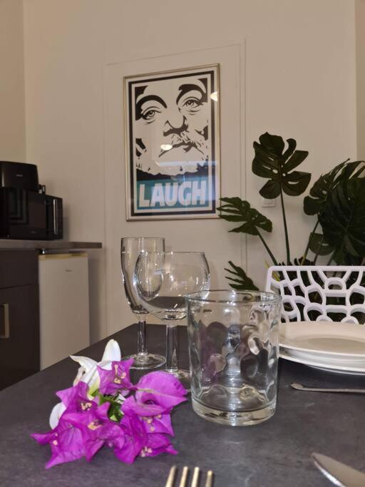 Studio Ninirei Papeete  Luaran gambar