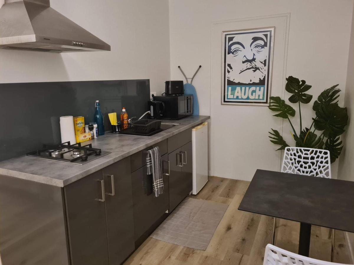 Studio Ninirei Papeete  Luaran gambar