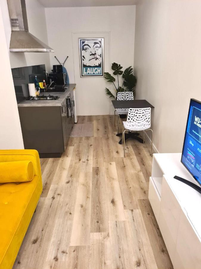 Studio Ninirei Papeete  Luaran gambar